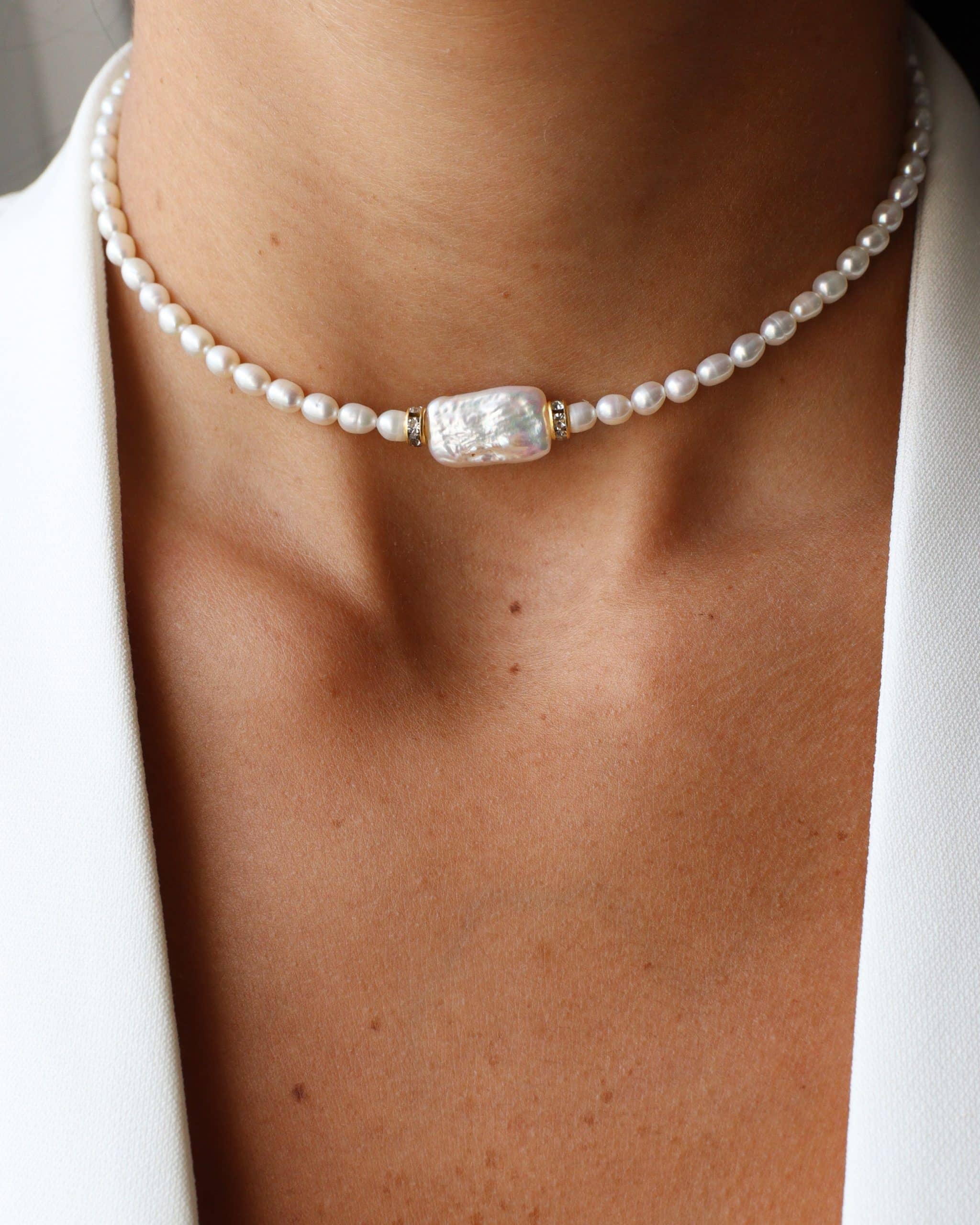 שרשרת פנינים - נאיה גולדן