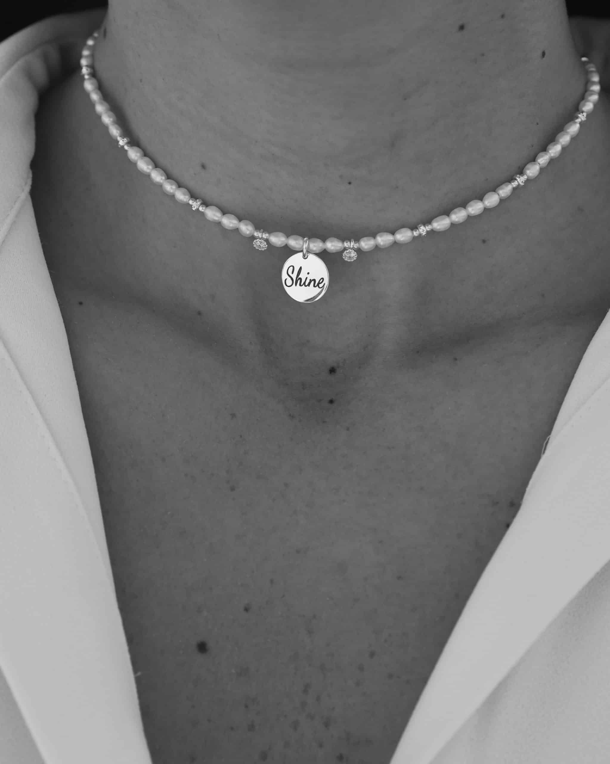 Sunny Golden Necklace - Personalized Engraving